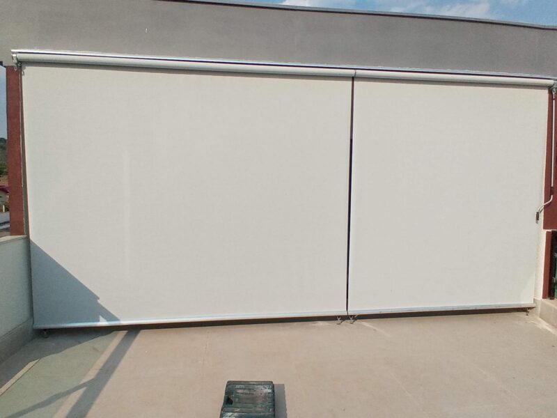 Toldo vertical modelo cortina com tela solar 5% plus - Image 24
