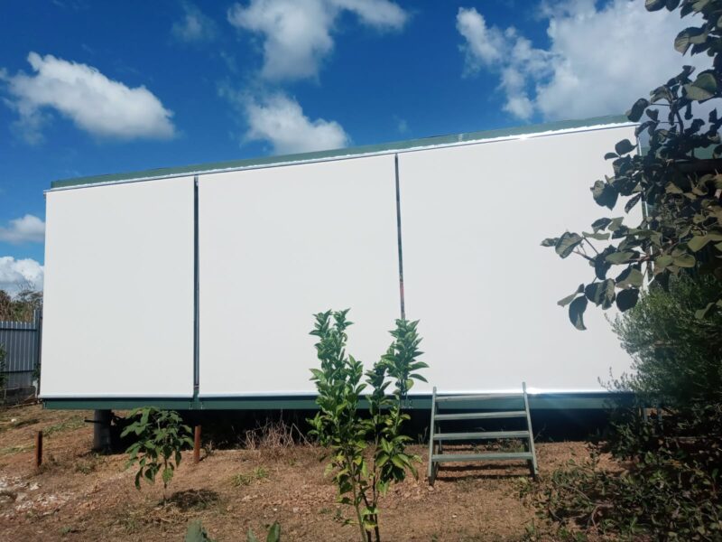 Toldo vertical modelo cortina com tela solar 5% plus - Image 28
