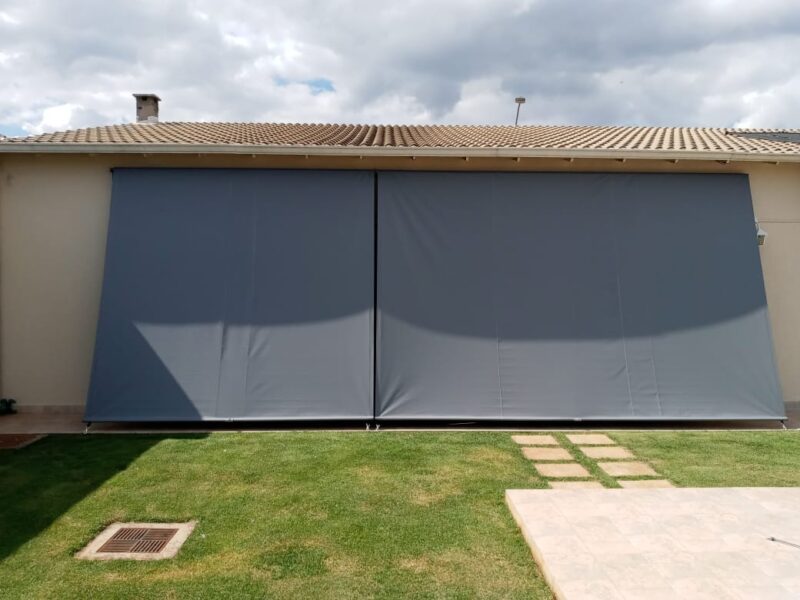 Toldos vertical cortina revestidos em lona PVC - Image 16
